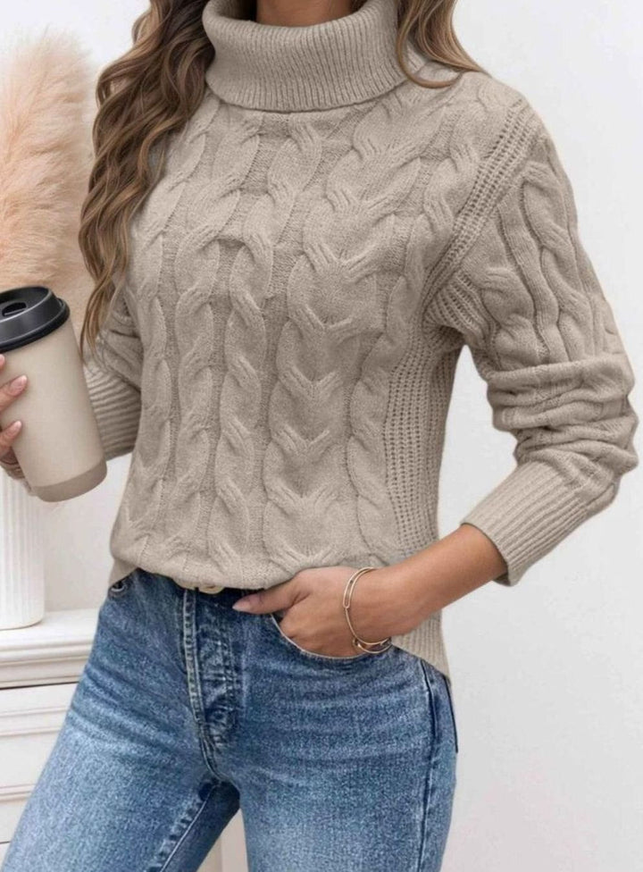 Sofie | Dame Rullekrave Sweater Med Kabelstrik Og Lange Ærmer