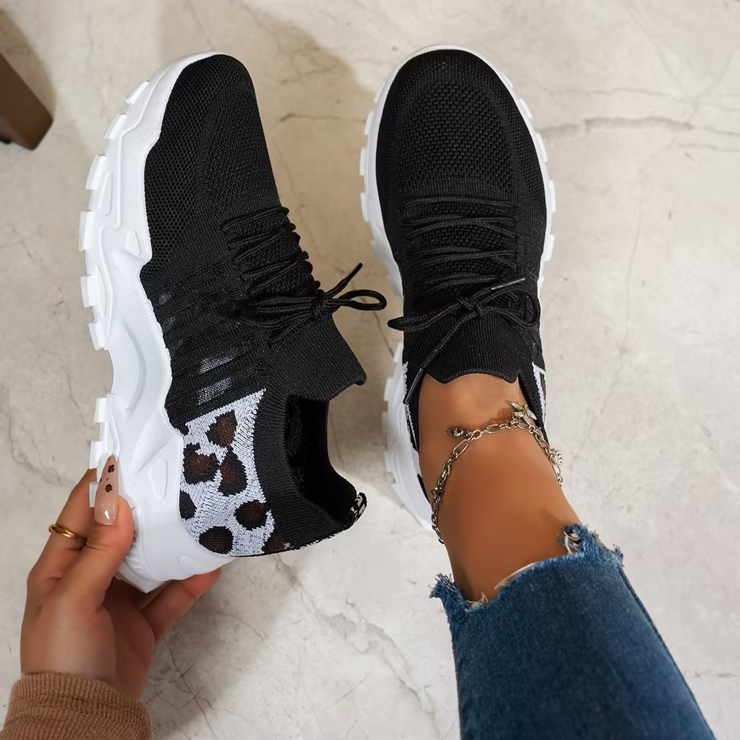 Maja | Dame Ortopædiske Sneakers Med Snørebånd Og Chunky Sål