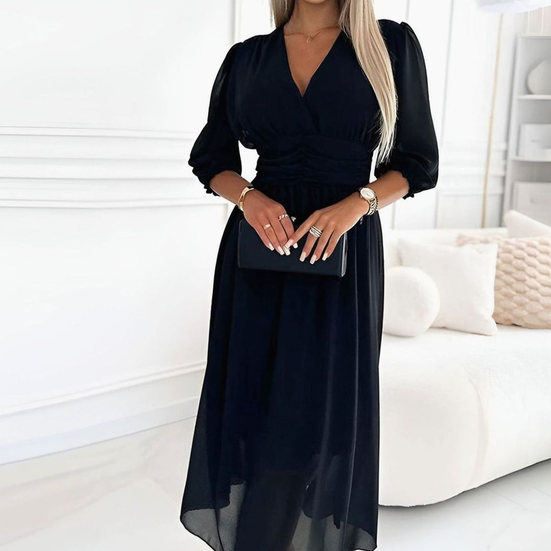 Lisbeth | Dame Chiffon Midikjole Med V-Hals Og Rynket Talje