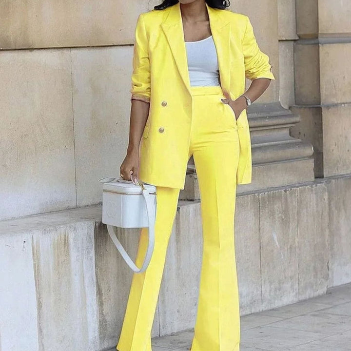 Clara | Dame Dobbeltspændt Tailored Blazer Med Flared Bukser