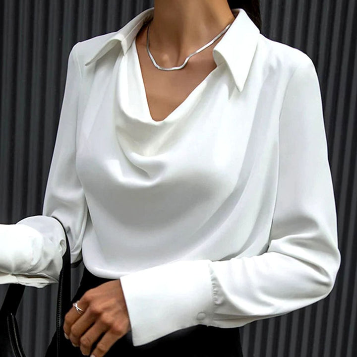 Lene | Dame Draperet Bluse Med Satinfinish Og Lange Ærmer