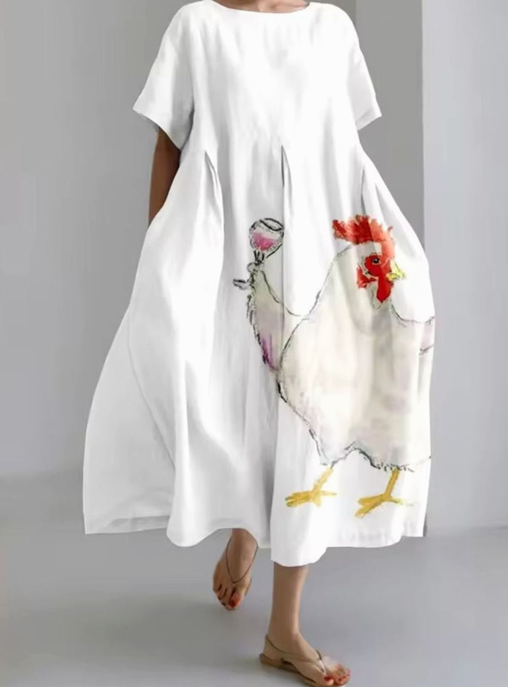 Julie | Dame Løs Midikjole Med Rund Hals Og Blomsterappliqué