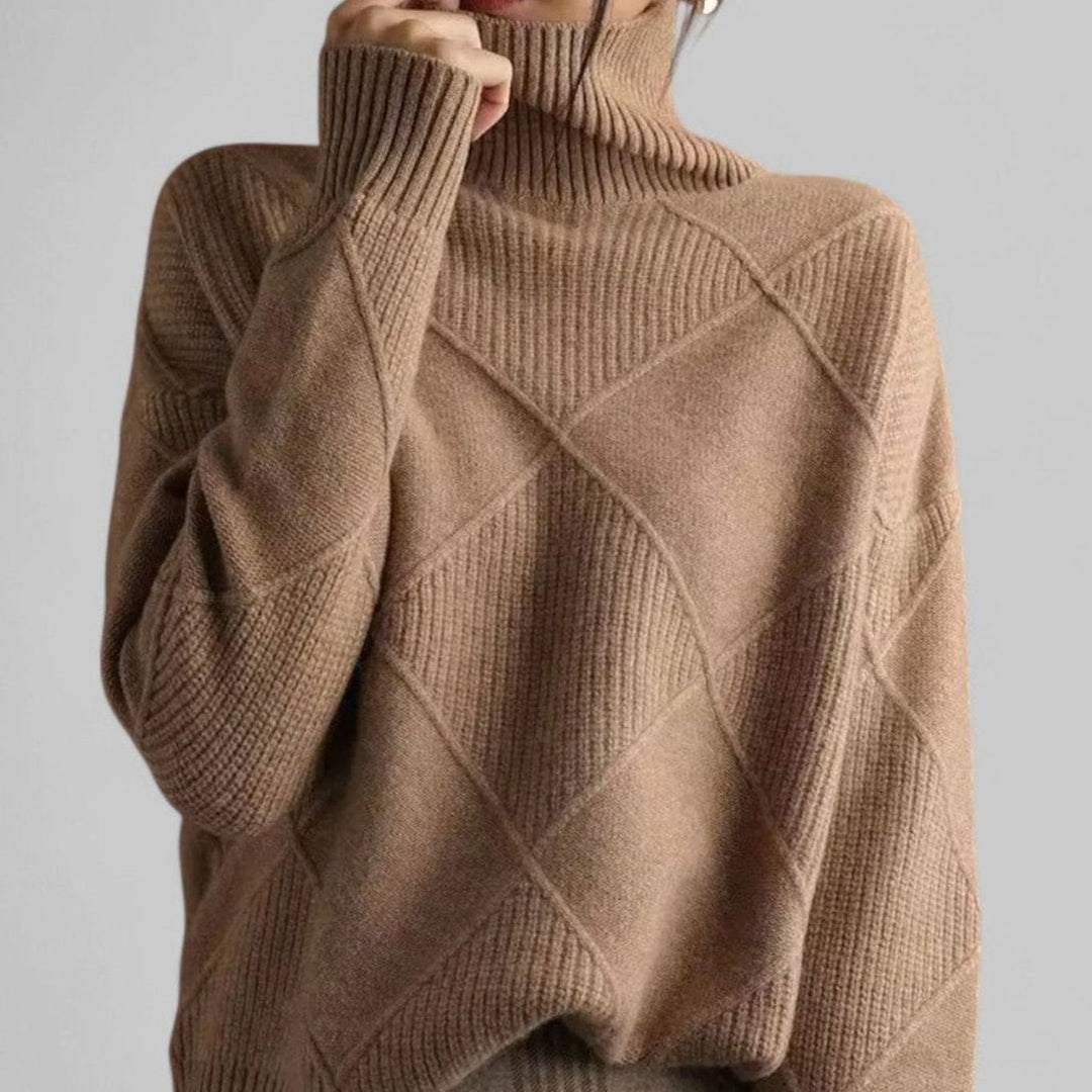 Trine | Dame Oversize Rullekrave Sweater Med Diamantstrik