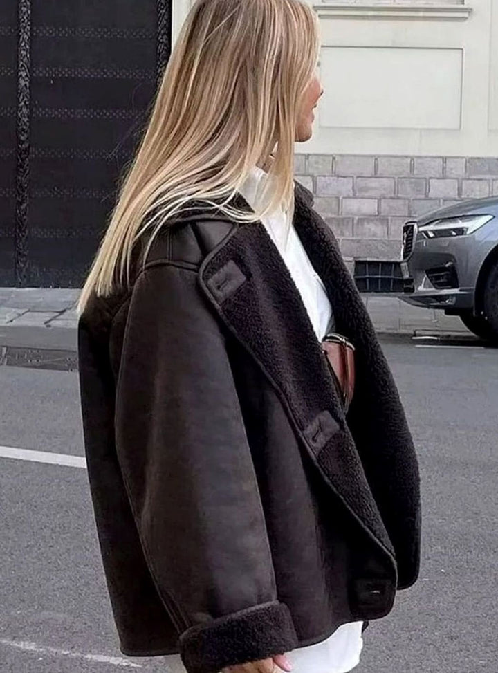 Astrid | Dame Oversize Sherpa-Foret Dobbeltspændt Jakke